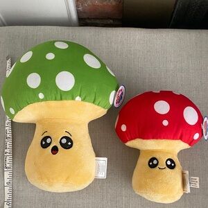 NEW Set of 2 9" Green and 7" Red Mushroom Plush Toy Set Nanco